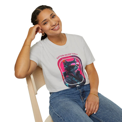 Captain Asleep Today - Soaring Cat T-Shirt Ice Grey Sitting